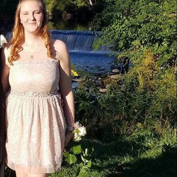 Homecoming Dress - Picture 1 of 3